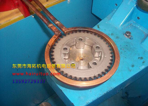 縱向連續(xù)感應(yīng)加熱淬火