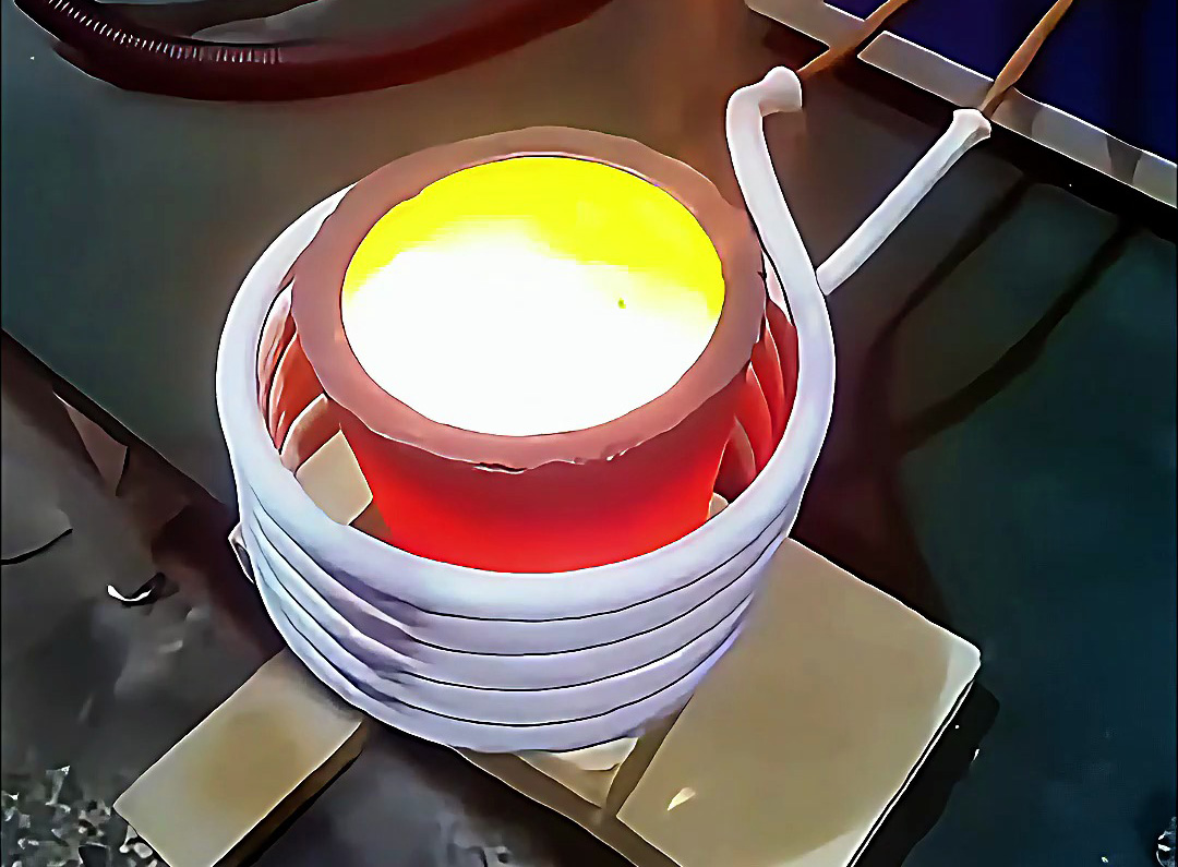 110V 小型熔煉爐：外貿出口優選，1-2 公斤金屬快速熔煉更適配