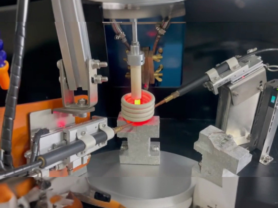 電氣行業福音！熔斷器全自動高頻焊接生產線：無需焊工，一鍵啟動，全程自動化出成品！